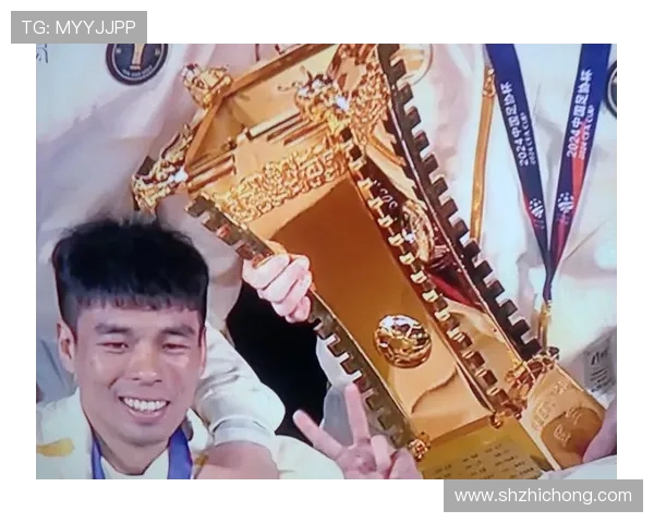 上海足球队在杯赛中的精彩表现与实力分析