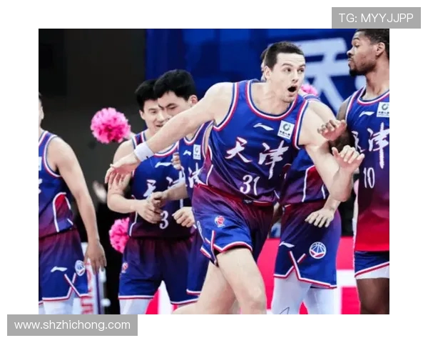 武汉篮球队技术争议引发热议球迷与专家各抒己见分析战术与裁判判罚